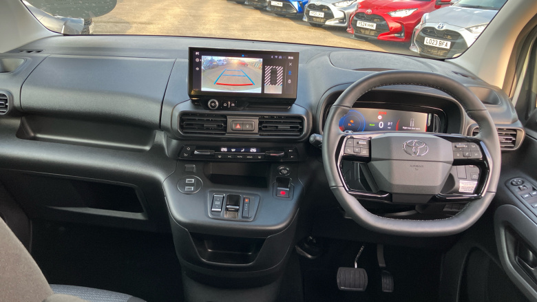 Toyota Proace City Verso 100kW Design L1 50kWh 5dr Auto Electric Estate